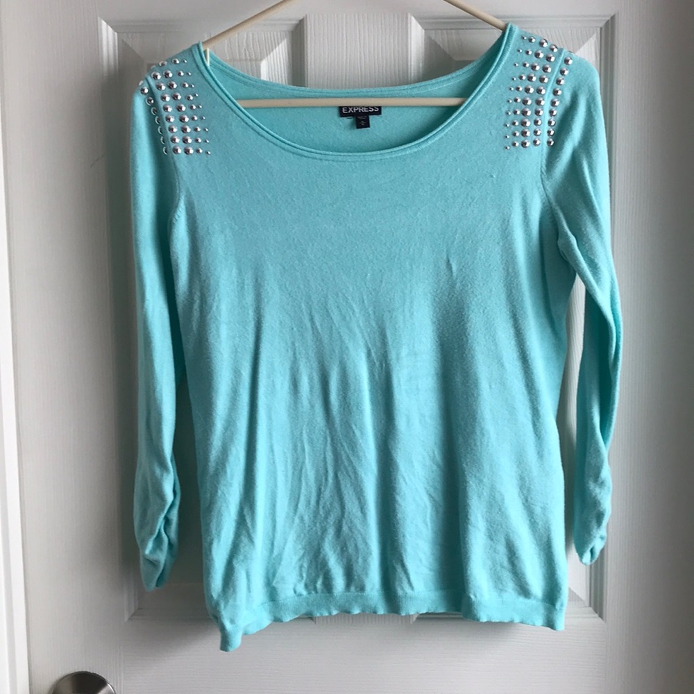 Women’s sweater